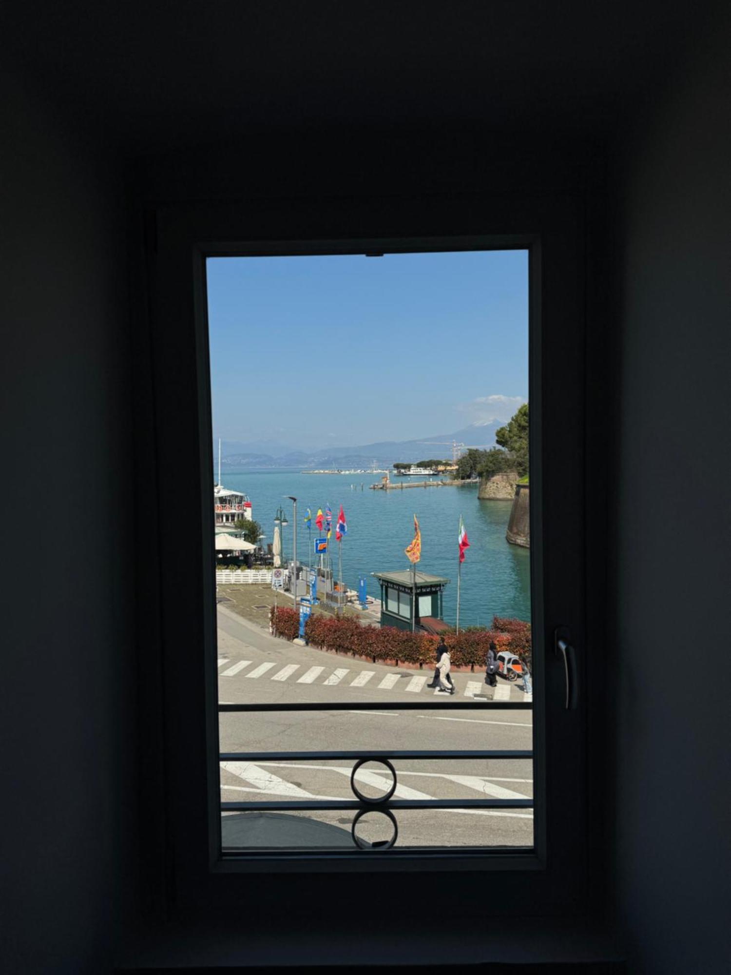 Relais Al Porto Hotel Peschiera del Garda Kültér fotó